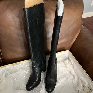 Michael kors black size 7:5 boots